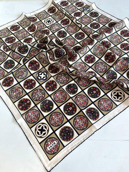 Aker Krem Karma Desen Tivil İpek Eşarp 8864713-911-31268
