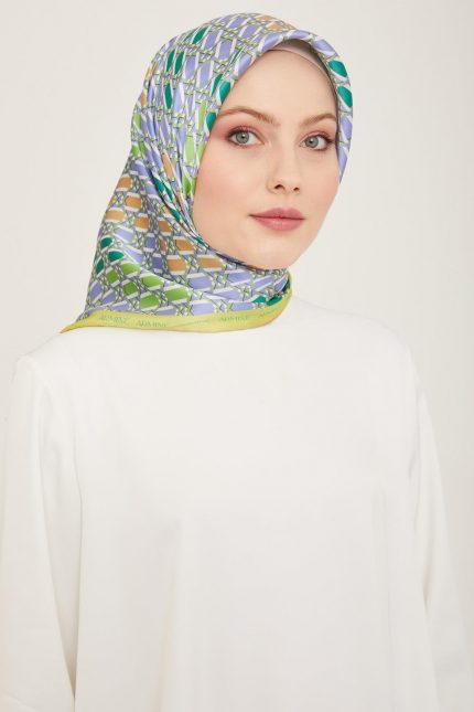 Armine Havacı Mavi-Neon Yeşil Geometrik Desen Sura İpek Eşarp 9144-55