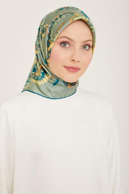 Armine Mint Yeşili-Turuncu Etnik Desen Sura İpek Eşarp 9130-61