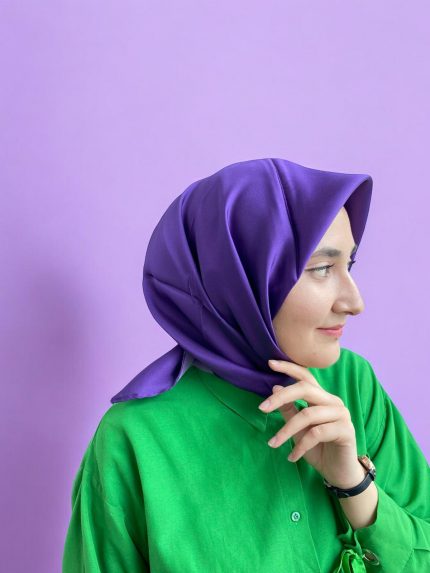 Armine Mor Düz Renk Sura İpek Eşarp 10D02-81