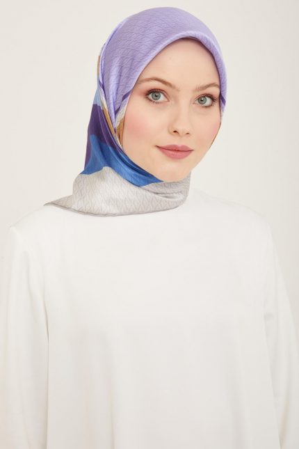 Armine Mor-Mavi Geçişli Monogram Desen Tivil İpek Eşarp 9111-34