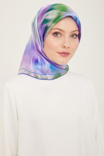 Armine Mor Yeşil Batik Desen Tivil İpek Eşarp 9136-50