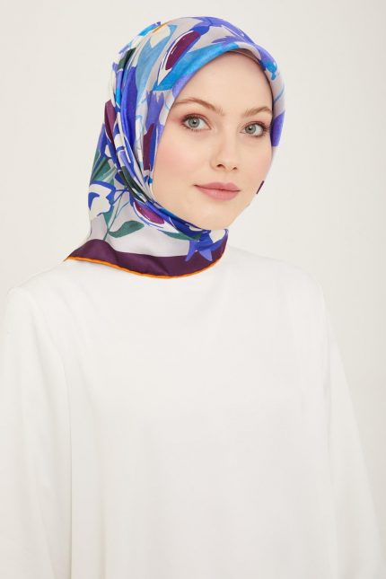 Armine Patlıcan Mor-Mavi Çiçek Desen Tivil İpek Eşarp 9153-61