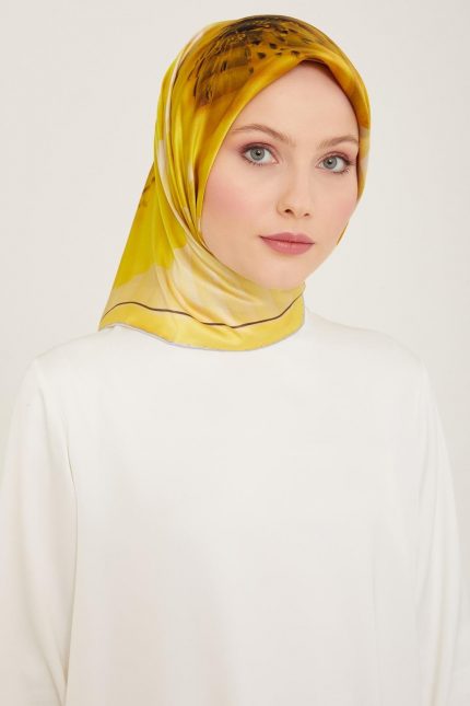 Armine Sarı Çiçek Desen Tivil İpek Eşarp 9100-86