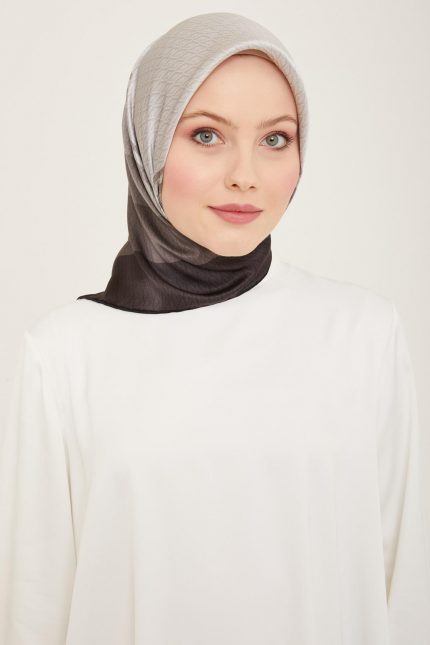 Armine Siyah-Gri Geçişli Monogram Desen Tivil İpek Eşarp 9111-03