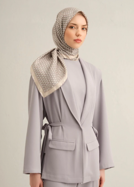 Armine Tivil İpek Eşarp 9319-85 Krem Karışık Desen