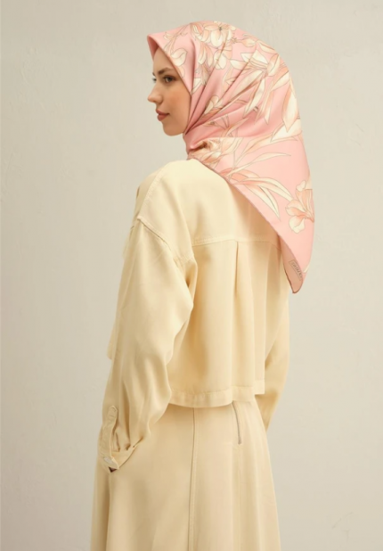 Armine Sura İpek Eşarp 9324-08 Pembe Karışık Desen