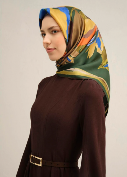 Armine Sura İpek Eşarp 9340-54 Yeşil Karışık Desen