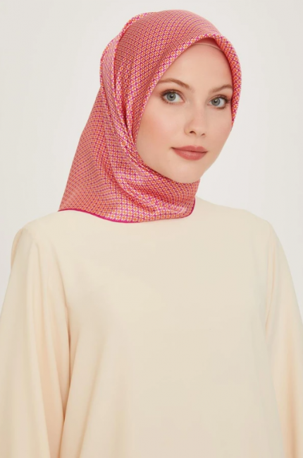 Armine Tivil İpek Eşarp 9210-04 Pembe Karışık Desen
