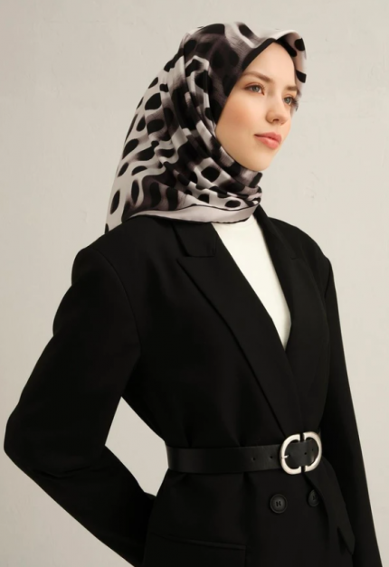 Armine Tivil İpek Eşarp 9320-32 Siyah Karışık Desen