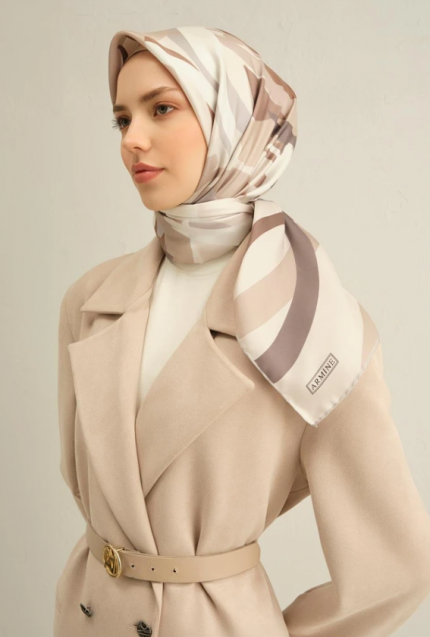 Armine Sura İpek Eşarp 9328-86 Beyaz Karışık Desen