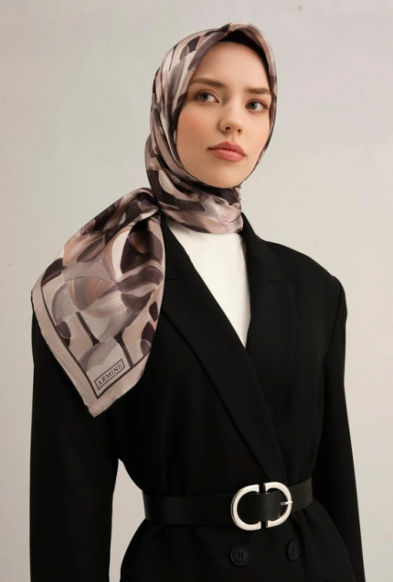 Armine Sura İpek Eşarp 9329-85 Siyah Karışık Desen