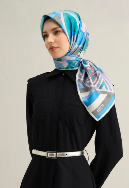 Armine Sura İpek Eşarp 9336-32 Mavi Karışık Desen