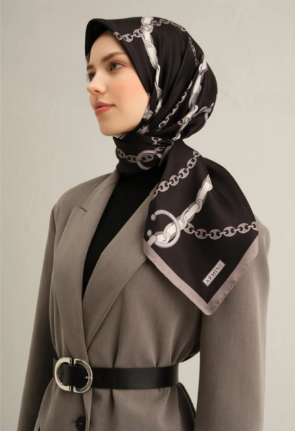 Armine Sura İpek Eşarp 9346-11 Siyah Karışık Desen