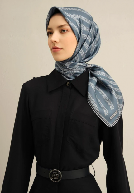 Armine Sura İpek Eşarp 9351-39 Mavi Karışık Desen