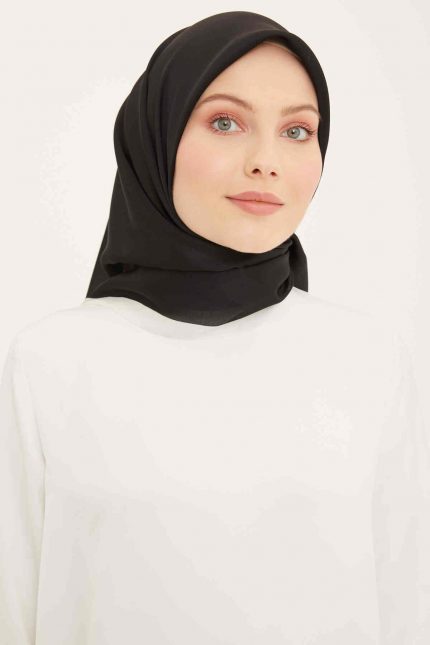 Armine Trend Siyah Düz Renk Eliza Eşarp 42