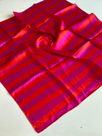 La Boutique Defolu Sura İpek Eşarp 40493 Pembe Karışık Desen