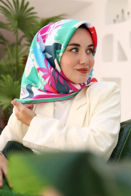 Silk Home Mint Yeşili-Beyaz Yaprak Desen Tivil İpek Eşarp 11406-01