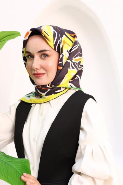 Silk Home Sarı-Beyaz Geometrik Yaprak Desen Tivil İpek Eşarp 11407-10