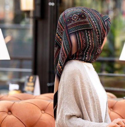 Vissona Tivil İpek Eşarp 17025-7-0004-0036 Siyah Karışık Desen