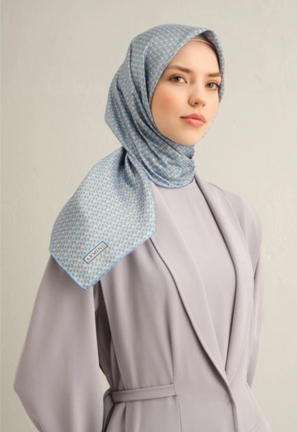 Armine Tivil İpek Eşarp 9307-07 Mavi Karışık Desen