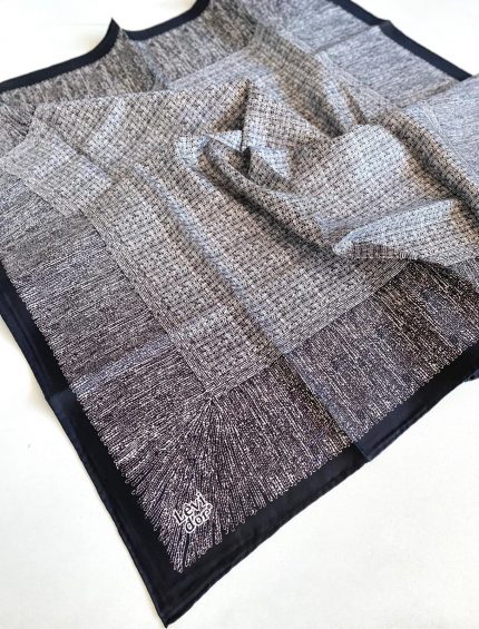 Levidor Tivil Saf İpek Eşarp 49265 Siyah Karışık Desen