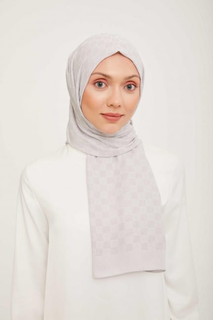 Armine Trend Ultra Lıght A Logo Gümüş Şal 18-3128