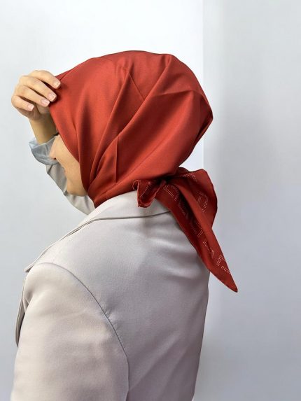 L'awilia Kırmızı Kenarı Çerçeveli Düz Renk Tivil İpek Eşarp 26274-07
