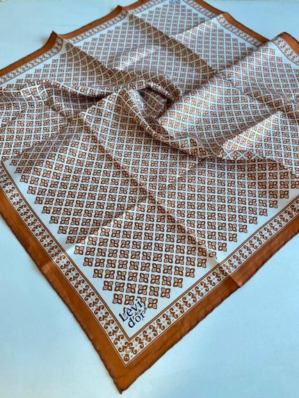 Levidor Tivil İpek Eşarp 39248 Turuncu Monogram Desen