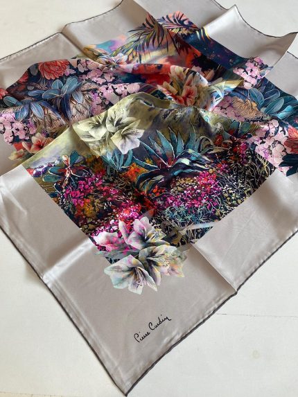 Pierre Cardin Defolu Tivil İpek Eşarp 41390 Gri Çiçek Desen
