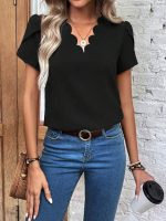 Kadın Kısa Kollu Lazer V Yakalı Ithal Krep Bluz - Görsel 3