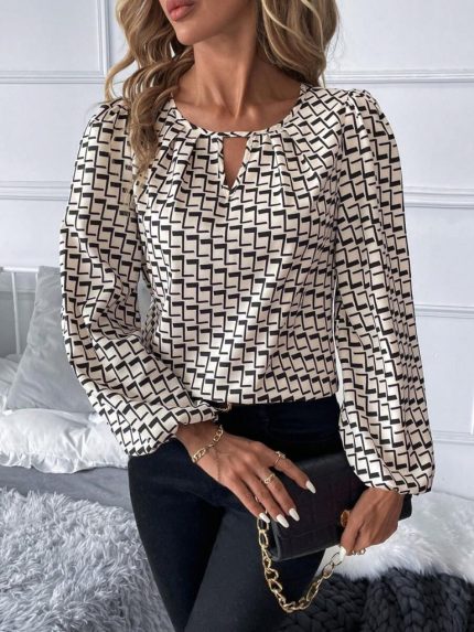 Kadın Uzun Kollu Damla Detaylı Yaka Desenli Süprem Bluz