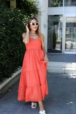 Kadın Keten Kumaş Askılı Ve Volanlı Midi Boy Elbise - Görsel 3