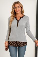 Kadın Uzun Kollu Yakadan Düğmeli Leopar Detaylı Kaşkorse Bluz - Görsel 3