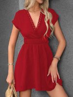 Kadın Kısa Kollu Kruvaze Yakalı Beli Lastikli Bürümcük Elbise - Görsel 2