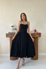 Siyah Göğüs Kuplu Uzun Büzgülü Elbise - Görsel 2