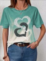 Kadın Kısa Kollu Bisiklet Yaka Kalp Baskılı Süprem Bluz