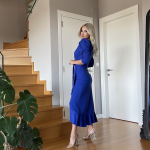 Krep Kumaş Midi Boy Kuşaklı Uzunkol Elbise - Görsel 3