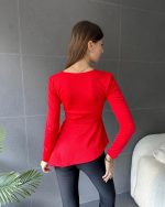 Kadın Kruvaze Yaka Kemer Detay Asimetrik Kesim Bluz - Görsel 3