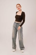 Kare Yaka Basic Kahverengi Bluz - Görsel 2