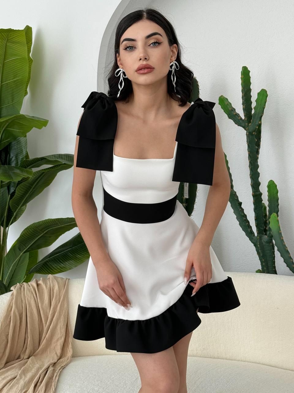 3a21397ac75a6f0af7b4 Miron Omuz Fiyonklu Elbise - Görsel 1