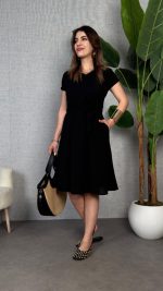 Kadın Kısa Kollu V Yakalı Beli Kuşaklı Ithal Keten Elbise - Görsel 3