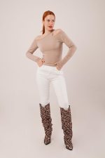 Omuz Dekolte Detaylı Krem Bluz - Görsel 2