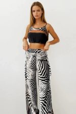 Kadın Dokuma Viskon Yırtmaç Detaylı Takım