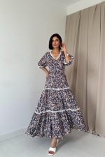 Desenli Sırtı Dekolteli Brode Elbise