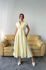 KOLSUZ VATKALI ÖNDEN DÜĞMELİBEL PENS DETAYLI POPLİN ELBİSE - Sarı - Görsel 3