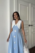 Mavi Gül Detaylı Atlas Elbise - Görsel 3