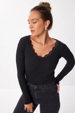 Kadın Dantel Detay V Yaka Kaskorse Kumaş Bluz - Görsel 2