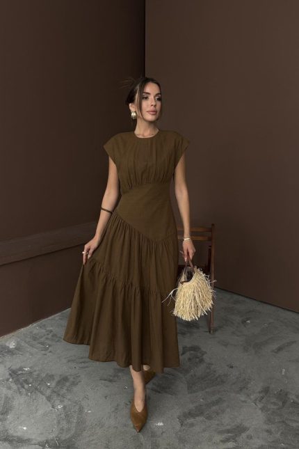 Kahverengi Büzgü Detaylı Keten Elbise