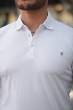 Erkek Yakalı Arma Detaylı Kısa Kollu Tişört - Görsel 3